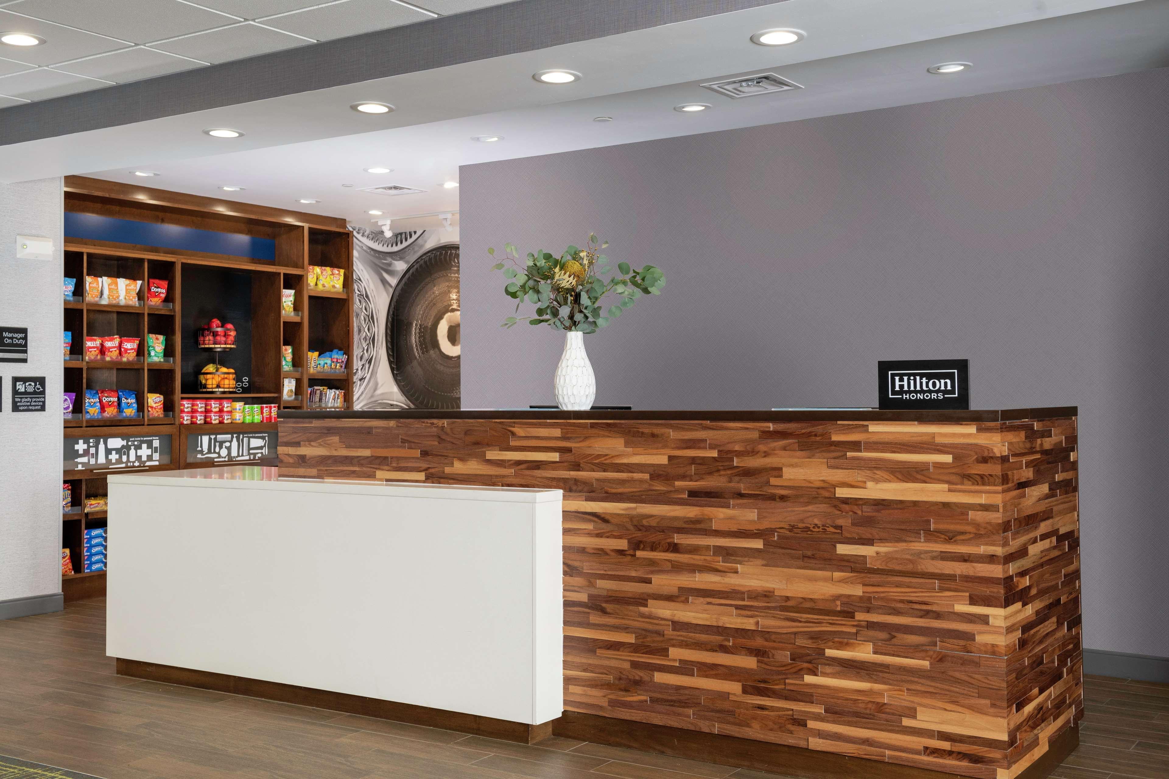 Hampton Inn & Suites Pittsburgh New Stanton Pa Zewnętrze zdjęcie