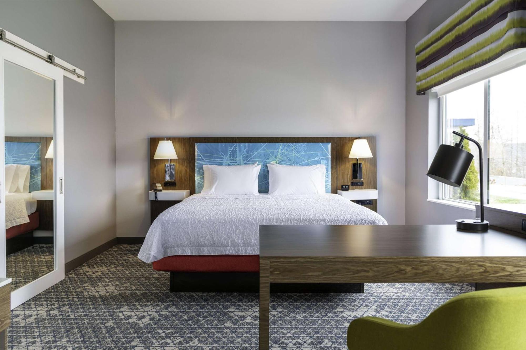 Hampton Inn & Suites Pittsburgh New Stanton Pa Zewnętrze zdjęcie