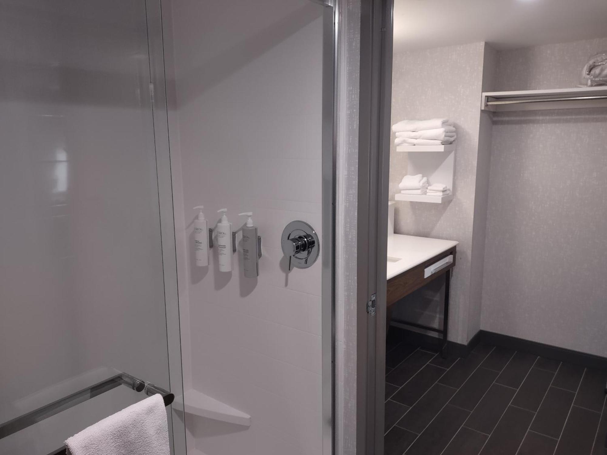 Hampton Inn & Suites Pittsburgh New Stanton Pa Zewnętrze zdjęcie